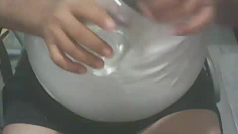 Snapshot of roberto_cancun1 chatting on January 8, 2026, 9:11 am roberto_cancun1 online show from January 8, 2026, 9:11 am