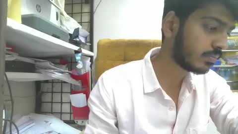 Robertsalia online show from January 2, 2025, 11:52 am