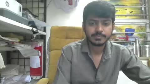 Snapshot of robertsalia220 chatting on January 19, 2026, 12:20 pm Robertsalia online show from January 19, 2026, 12:20 pm