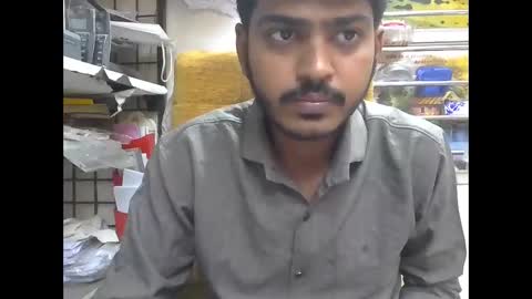 Snapshot of robertsalia220 chatting on February 3, 2026, 12:43 pm Robertsalia online show from February 3, 2026, 12:43 pm