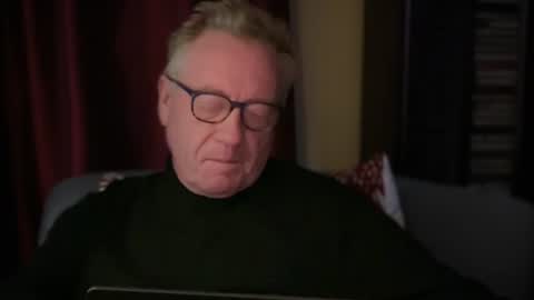 Snapshot of roberttherabbit chatting on July 4, 2026, 6:25 pm RobertTheRabbit online show from July 4, 2026, 6:25 pm