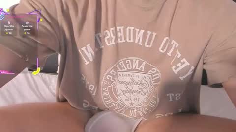 robfavorite1 online show from November 21, 2025, 11:25 pm