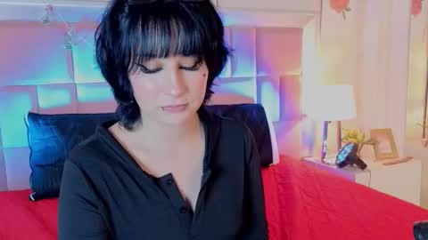 robin D online show from April 27, 2026, 3:43 pm