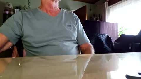 Snapshot of robke1966 chatting on October 29, 2025, 7:43 am robke1966 online show from October 29, 2025, 7:43 am