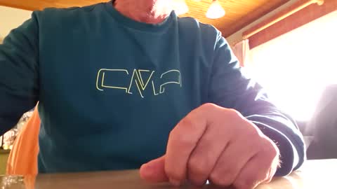 Snapshot of robke1966 chatting on November 26, 2025, 9:43 am robke1966 online show from November 26, 2025, 9:43 am