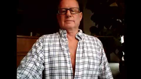 Snapshot of robo0000 chatting on December 16, 2025, 7:30 pm robo0000 online show from December 16, 2025, 7:30 pm