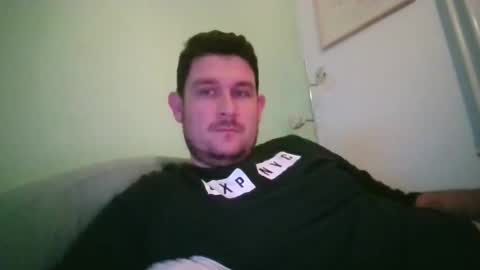 Robin online show from October 7, 2025, 9:34 pm