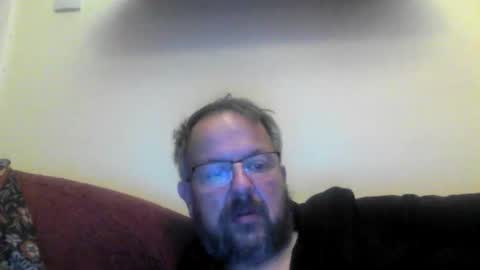 Snapshot of robxx32 chatting on December 3, 2025, 7:27 am robxx32 online show from December 3, 2025, 7:27 am