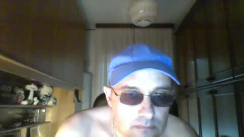 Snapshot of roby360 chatting on July 14, 2026, 11:49 am robertino online show from July 14, 2026, 11:49 am