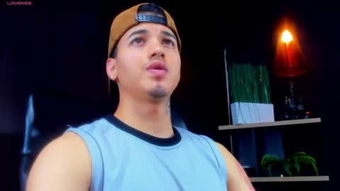 rocco_santos online show from July 8, 2026, 11:09 pm