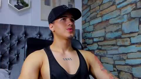 rocco_santos online show from July 22, 2026, 2:47 am