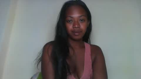 Snapshot of rochellinah chatting on April 7, 2026, 11:32 am rochellinah online show from April 7, 2026, 11:32 am