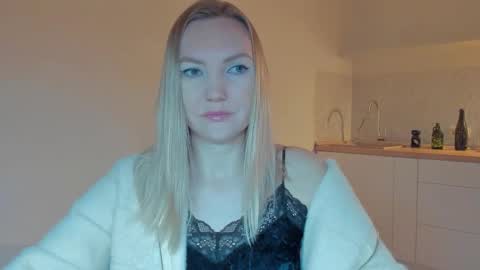 rock__baby online show from February 8, 2026, 4:49 am