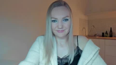 rock__baby online show from April 3, 2026, 10:19 pm