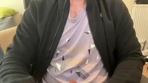 Snapshot of rocket_powerr chatting on October 3, 2025, 9:17 am rocketpower online show from October 3, 2025, 9:17 am