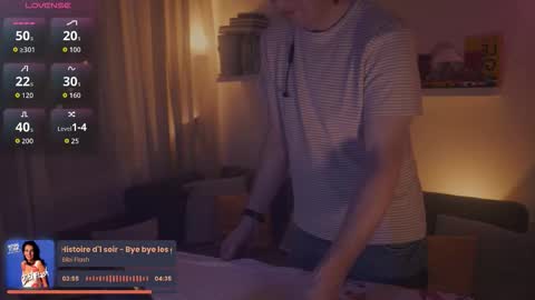 Snapshot of rocketbunnyxxx chatting on September 27, 2025, 8:03 pm Rocket Bunny online show from September 27, 2025, 8:03 pm