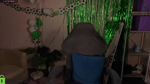 Snapshot of rockett_bunny chatting on July 12, 2026, 1:07 am Rockett online show from July 12, 2026, 1:07 am