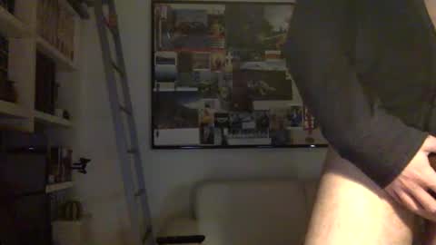 Snapshot of rocketviper chatting on May 20, 2026, 12:39 am RocketViper online show from May 20, 2026, 12:39 am
