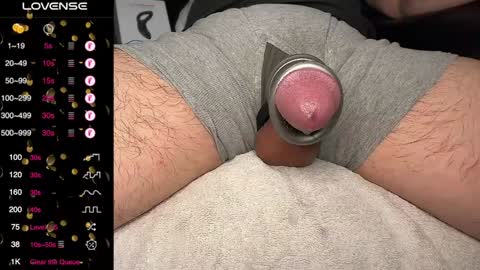 Snapshot of rockhardstar72 chatting on December 15, 2024, 4:29 am Bonez online show from December 15, 2024, 4:29 am