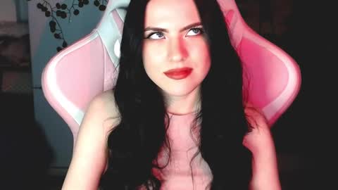 Sophie  online show from January 10, 2025, 1:31 pm