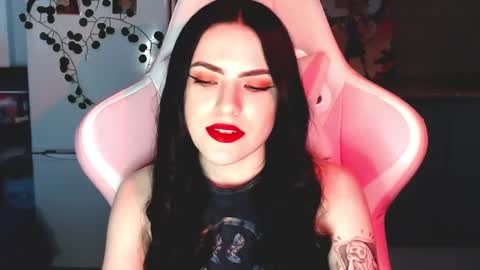 Sophie  online show from January 22, 2025, 11:34 am