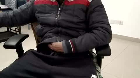 rockysam090 online show from January 27, 2025, 12:54 am