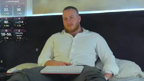 Snapshot of roddy_riss chatting on January 11, 2025, 10:40 am Roddy online show from January 11, 2025, 10:40 am