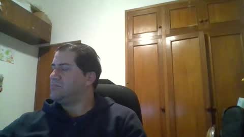 Snapshot of rodfer chatting on April 30, 2026, 8:42 am Rodfer online show from April 30, 2026, 8:42 am