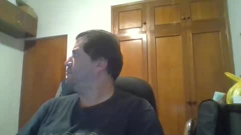 Snapshot of rodfer chatting on May 6, 2026, 8:08 am Rodfer online show from May 6, 2026, 8:08 am
