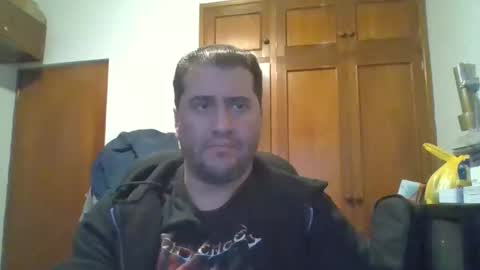 Snapshot of rodfer chatting on May 10, 2026, 10:42 am Rodfer online show from May 10, 2026, 10:42 am
