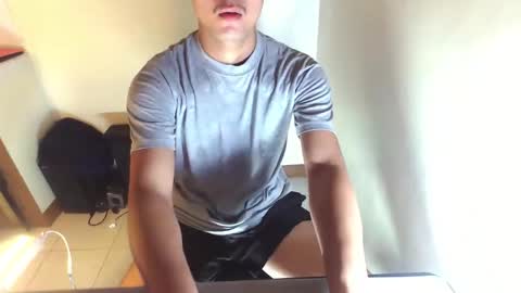 Snapshot of rogueprince_jace chatting on February 9, 2026, 12:20 pm Jace online show from February 9, 2026, 12:20 pm