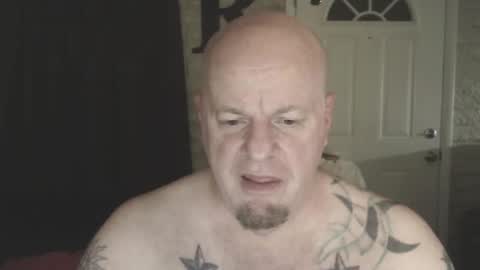 roinaz online show from April 9, 2026, 7:47 am