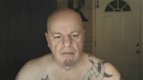 Snapshot of roinaz chatting on June 29, 2026, 8:20 pm roinaz online show from June 29, 2026, 8:20 pm