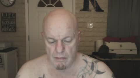 Snapshot of roinaz chatting on July 15, 2026, 11:59 am roinaz online show from July 15, 2026, 11:59 am