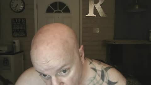 Snapshot of roinaz chatting on August 8, 2026, 2:36 am roinaz online show from August 8, 2026, 2:36 am