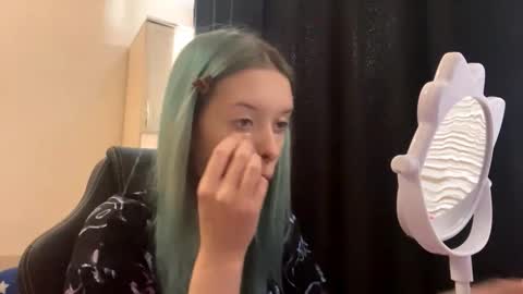 Snapshot of rolandesayaphon chatting on February 22, 2026, 8:24 am Stacy online show from February 22, 2026, 8:24 am