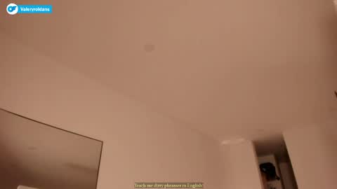 Snapshot of roldansvalery chatting on May 20, 2026, 2:29 am Valery Roldans online show from May 20, 2026, 2:29 am