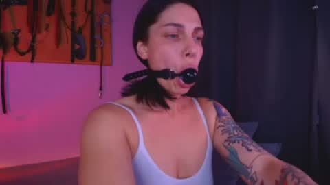 Snapshot of rollamoonshine chatting on June 18, 2026, 8:02 pm rollamoonshine online show from June 18, 2026, 8:02 pm