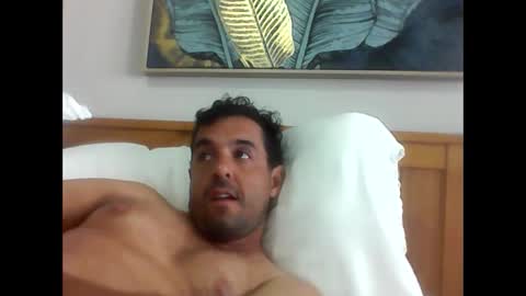 Roller Handsome online show from September 29, 2025, 6:35 pm