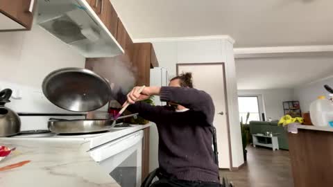 Rollinintheweeds online show from February 16, 2025, 9:38 pm