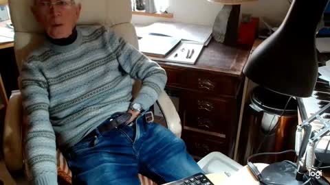 Snapshot of rolydawe chatting on October 16, 2025, 10:05 am rolydawe online show from October 16, 2025, 10:05 am