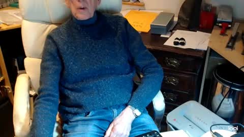 Snapshot of rolydawe chatting on March 26, 2026, 6:46 pm rolydawe online show from March 26, 2026, 6:46 pm