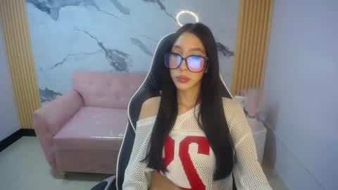 Snapshot of roma_ch1 chatting on March 2, 2026, 1:29 pm Roma online show from March 2, 2026, 1:29 pm