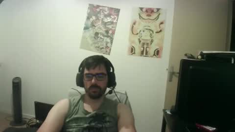 romainb72 online show from October 16, 2025, 12:11 am