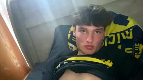 Snapshot of romanbutler07 chatting on July 14, 2026, 10:26 pm romanbutler07 online show from July 14, 2026, 10:26 pm
