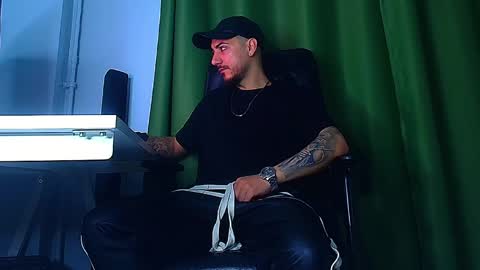 romaniamaster1 online show from April 2, 2026, 5:49 am