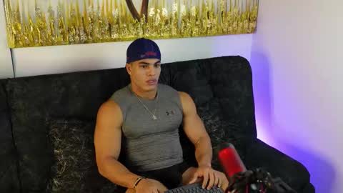 romano_kentt12 online show from November 28, 2025, 12:46 am