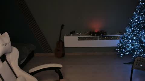 Snapshot of romeo_mercy chatting on January 7, 2025, 6:59 am Romeo online show from January 7, 2025, 6:59 am