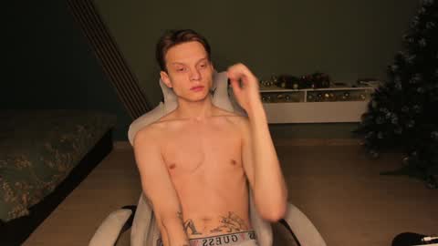 Snapshot of romeo_mercy chatting on January 9, 2025, 9:05 pm Romeo online show from January 9, 2025, 9:05 pm