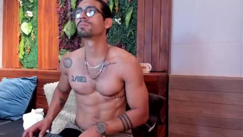 R O M E O  online show from January 19, 2025, 5:37 am